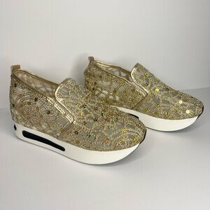 Gold Sequins Slip-On Shoes